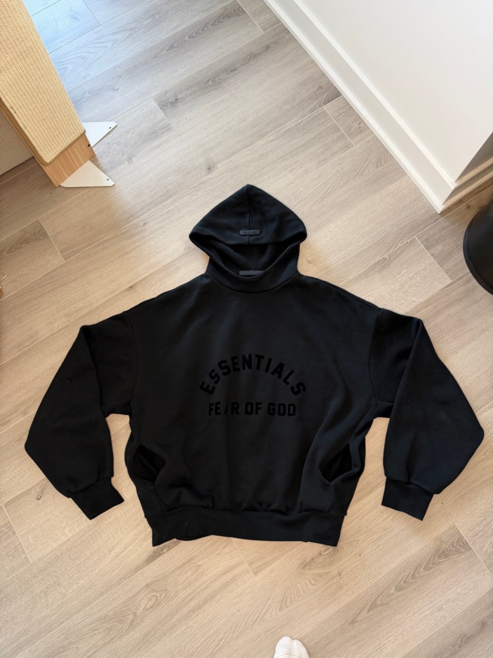 Fear of God Essentials Bonded Hoodie Jet Black Mens Oversized Sz M Flocked FOG
